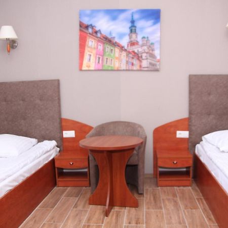 Hotel Przylesie Sieroslaw  Ngoại thất bức ảnh