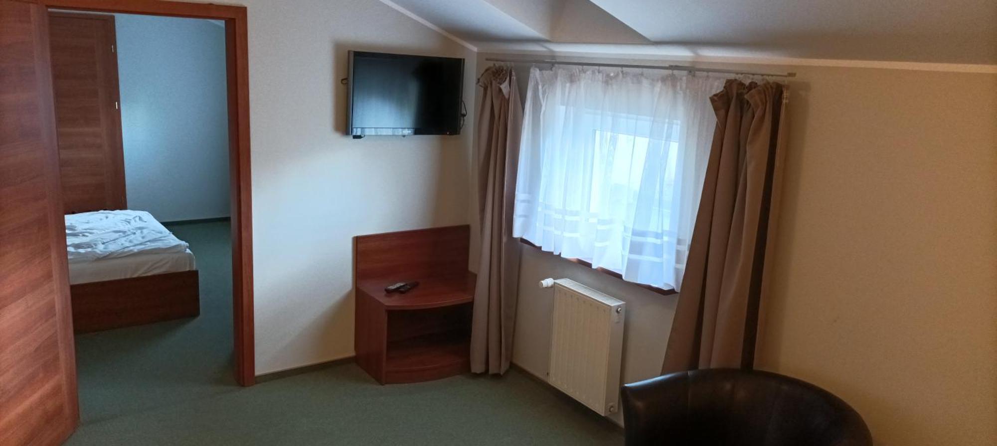 Hotel Przylesie Sieroslaw  Ngoại thất bức ảnh